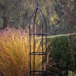Garden Gear Metal Obelisk